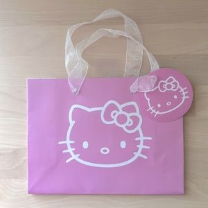 Hello Kitty gift bag